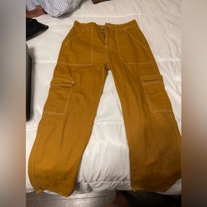 Orange cargos